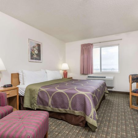 Super 8 By Wyndham Florence Co Luaran gambar