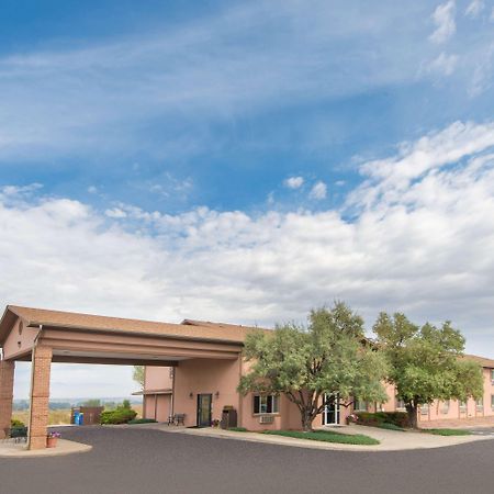 Super 8 By Wyndham Florence Co Luaran gambar