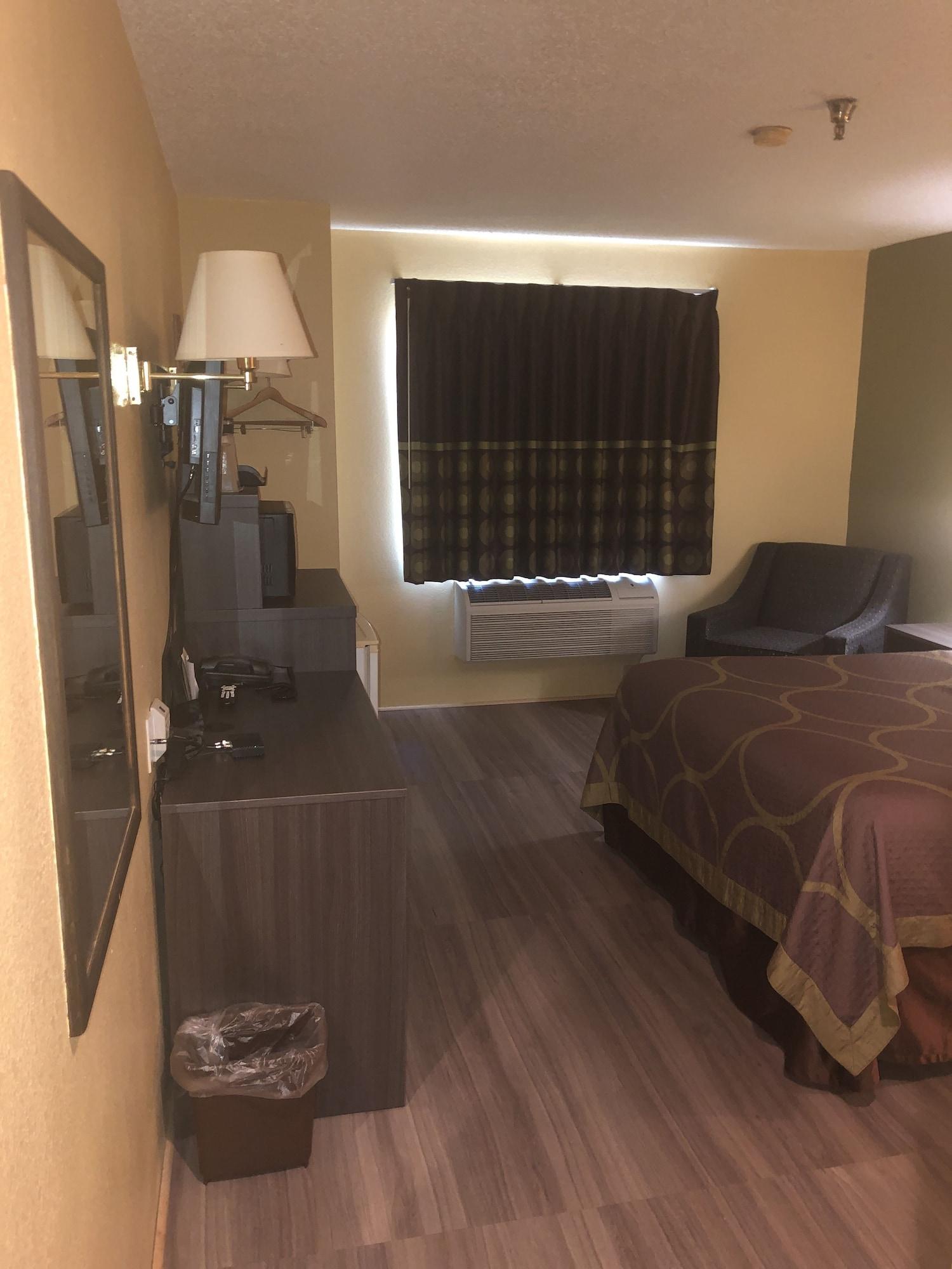 Super 8 By Wyndham Florence Co Luaran gambar