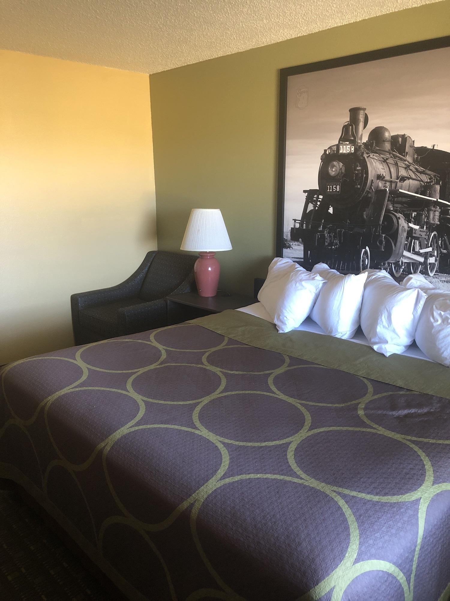 Super 8 By Wyndham Florence Co Luaran gambar