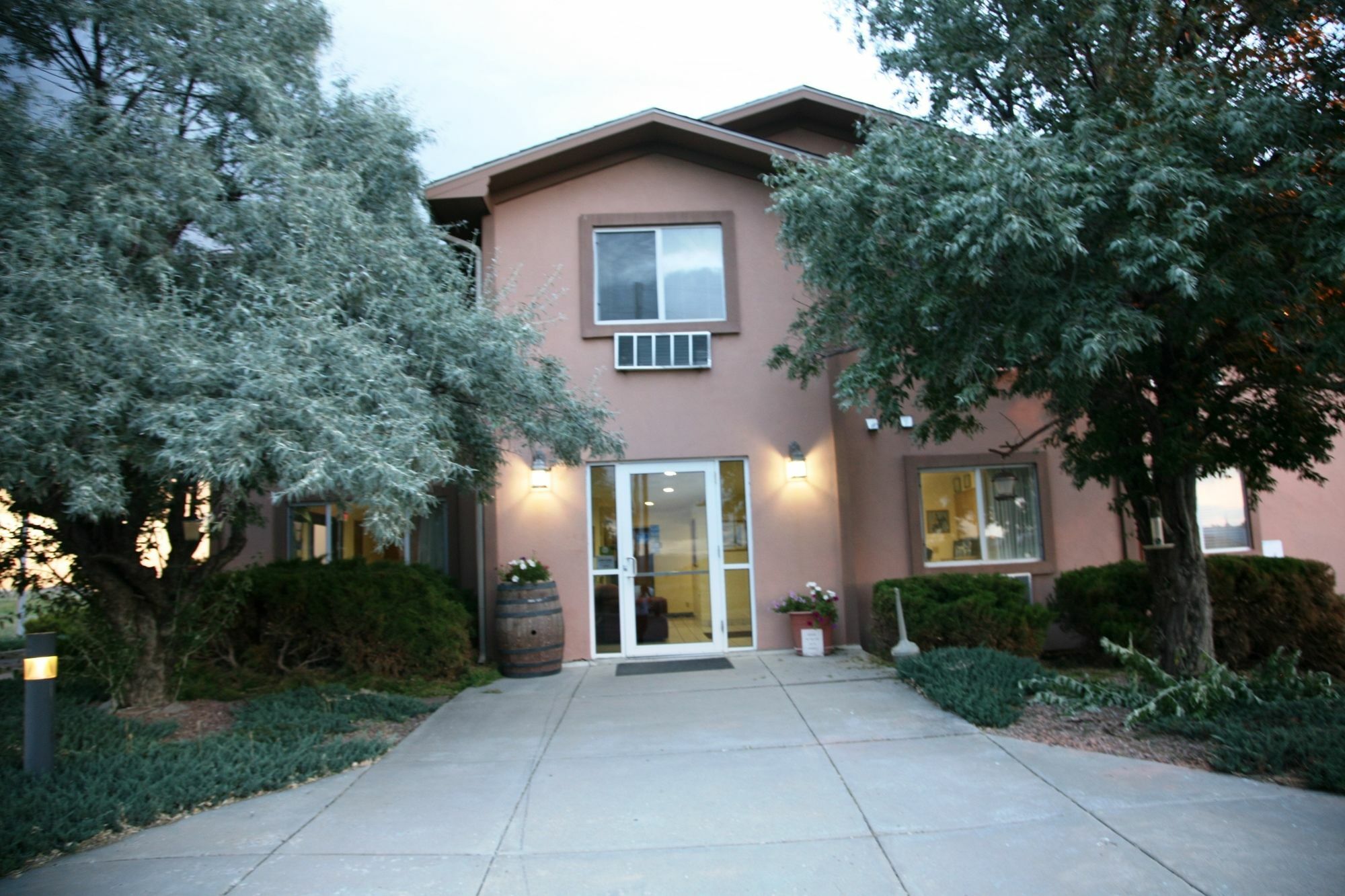 Super 8 By Wyndham Florence Co Luaran gambar